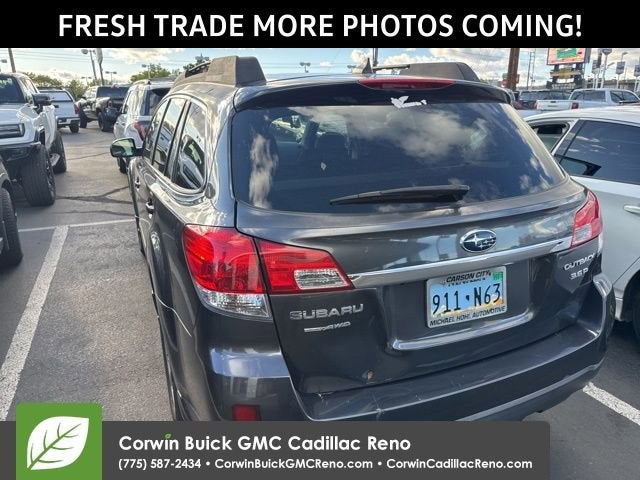 2011 Subaru Outback 3.6R Limited Pwr Moon