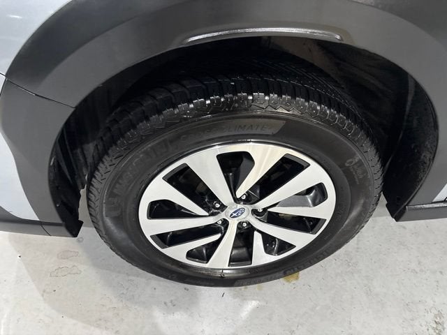 2023 Subaru Outback BASE
