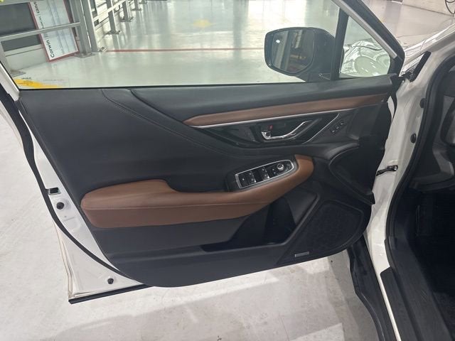 2022 Subaru Outback Touring XT