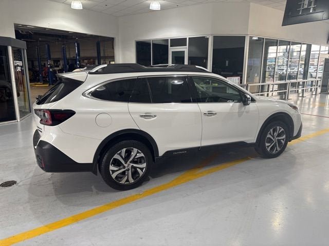 2022 Subaru Outback Touring XT