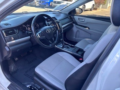 2016 Toyota Camry Hybrid SE