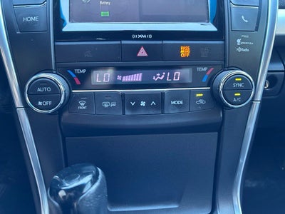 2016 Toyota Camry Hybrid SE