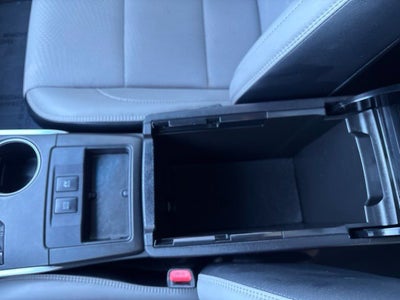 2016 Toyota Camry Hybrid SE