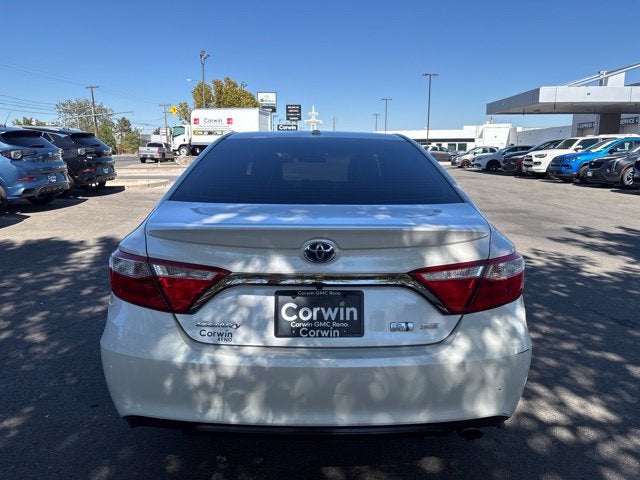 2016 Toyota Camry Hybrid SE