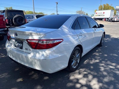 2016 Toyota Camry Hybrid SE