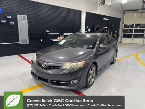 2014 Toyota Camry SE V6