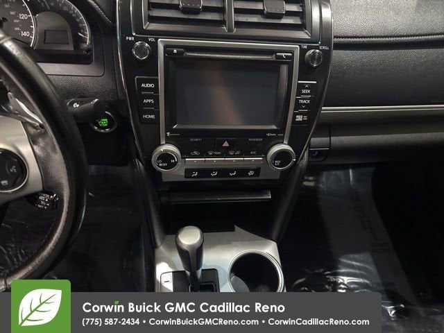 2014 Toyota Camry SE V6