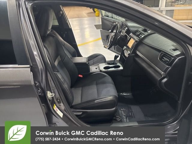 2014 Toyota Camry SE V6