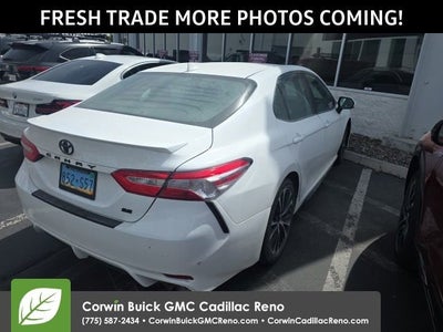 2020 Toyota Camry SE