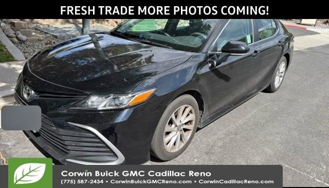 2021 Toyota Camry 2.5 Auto LE's photo