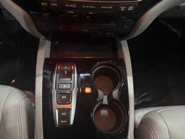 2021 Honda Pilot AWD Touring 8 Passenger