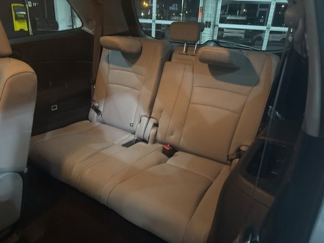 2021 Honda Pilot AWD Touring 8 Passenger