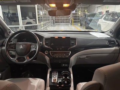 2021 Honda Pilot AWD Touring 8 Passenger