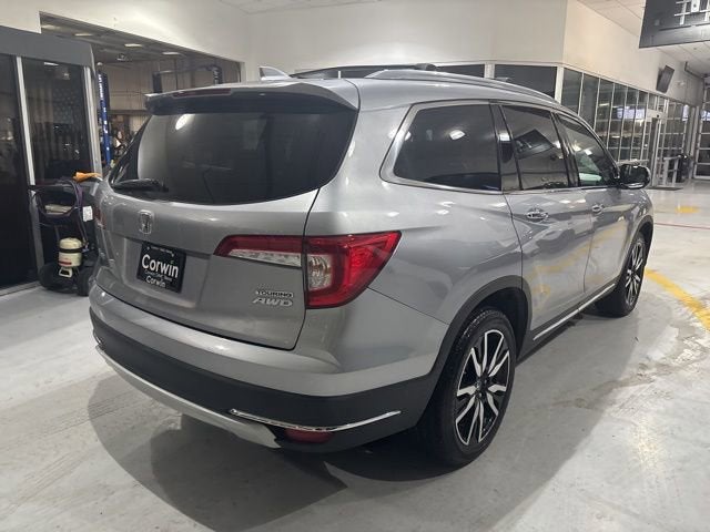 2021 Honda Pilot AWD Touring 8 Passenger