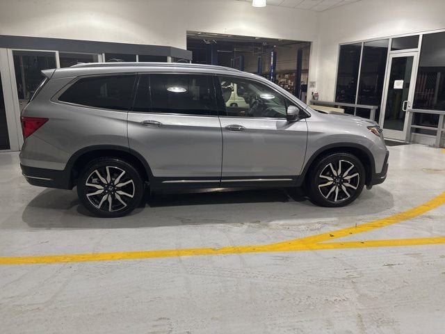 2021 Honda Pilot AWD Touring 8 Passenger