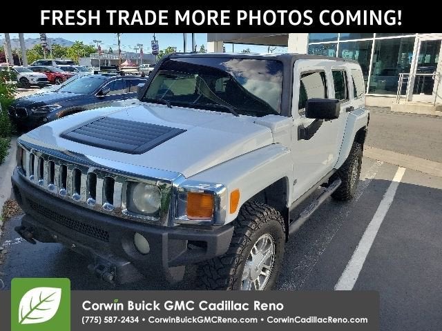 2006 Hummer H3 SUV's photo