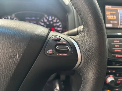 2014 Nissan Pathfinder SV
