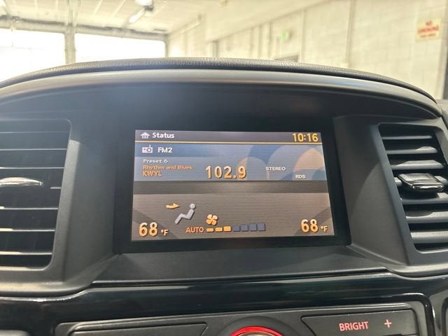 2014 Nissan Pathfinder SV