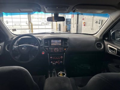 2014 Nissan Pathfinder SV