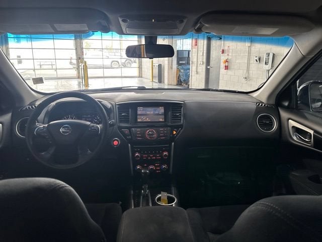 2014 Nissan Pathfinder SV