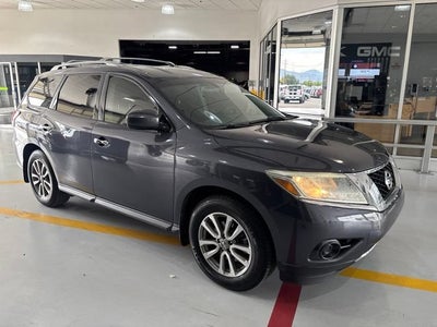 2014 Nissan Pathfinder SV