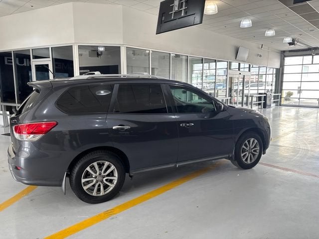 2014 Nissan Pathfinder SV