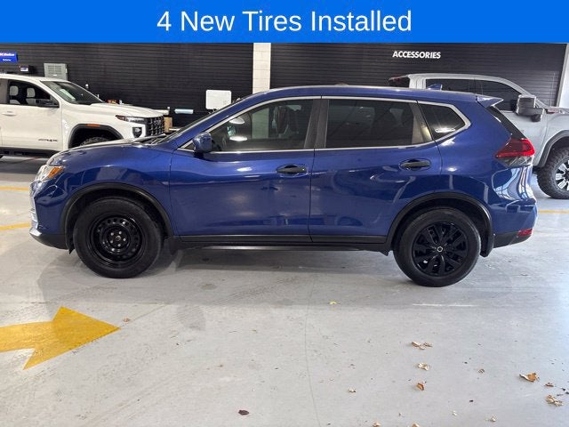 2020 Nissan Rogue S