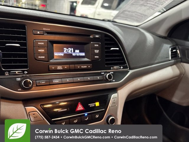 2018 Hyundai Elantra SE