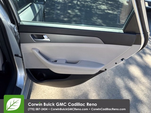 2016 Hyundai Sonata 2.4L SE