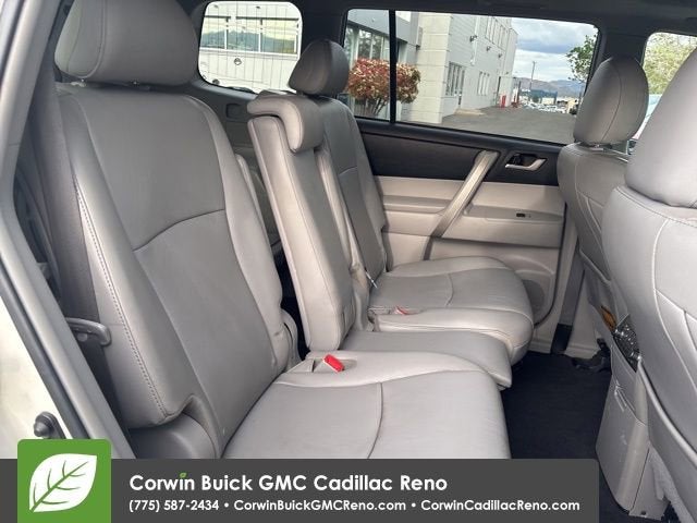 2012 Toyota Highlander SE V6