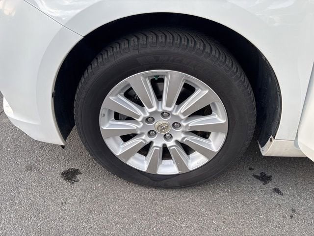 2012 Toyota Sienna XLE 7 Passenger