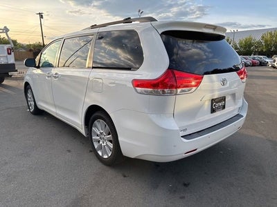 2012 Toyota Sienna XLE 7 Passenger
