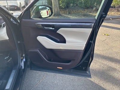 2021 Toyota Highlander Limited