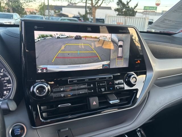 2020 Toyota Highlander Platinum