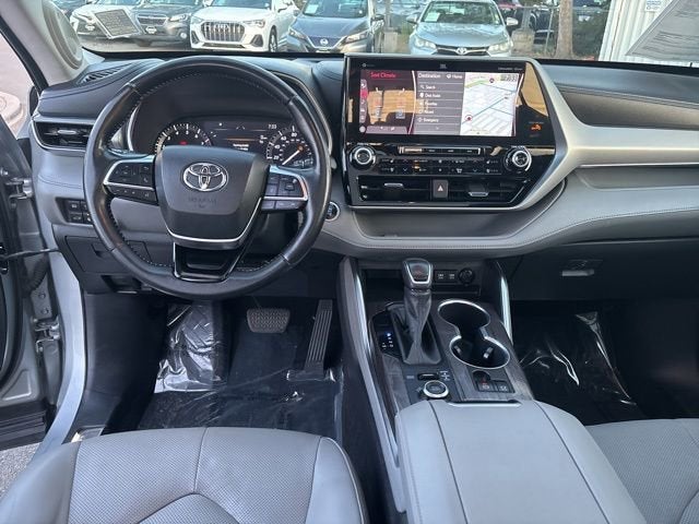 2020 Toyota Highlander Platinum