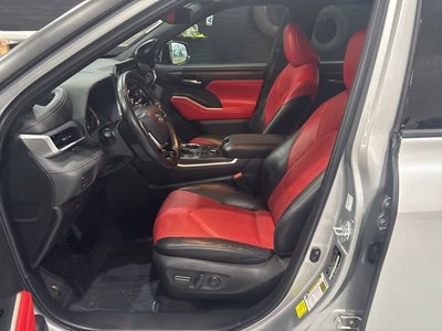 2022 Toyota Highlander XSE