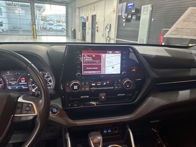 2022 Toyota Highlander XSE