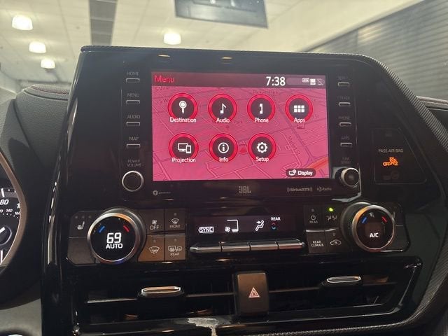 2022 Toyota Highlander XSE