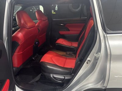 2022 Toyota Highlander XSE