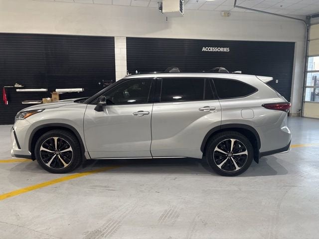 2022 Toyota Highlander XSE