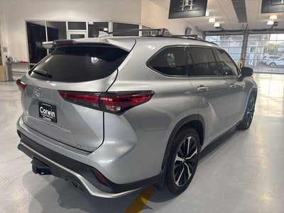 2022 Toyota Highlander XSE
