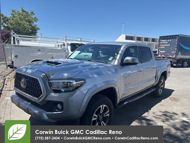 2018 Toyota Tacoma TRD Sport Double Cab 4x4 V6 M/T SB's photo