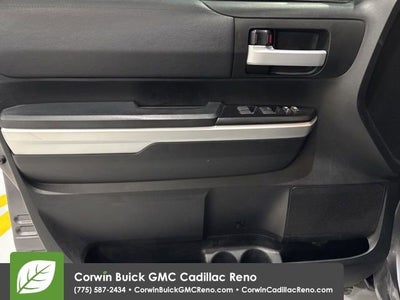 2017 Toyota Tundra SR5 5.7L V8