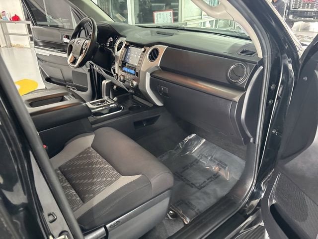 2020 Toyota Tundra 4WD SR5