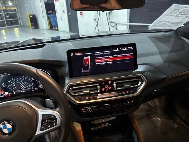 2025 BMW X4 xDrive30i