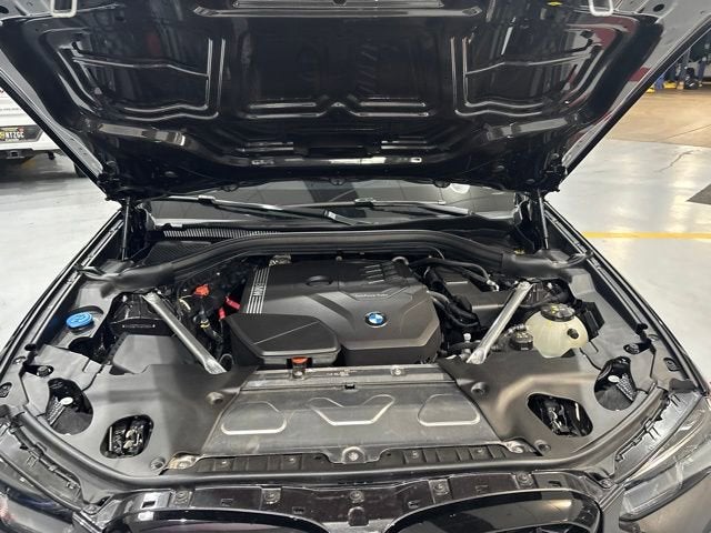2025 BMW X4 xDrive30i