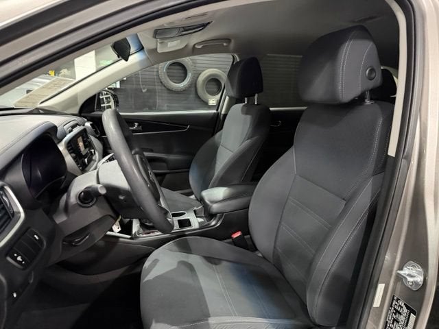 2017 Kia Sorento 2.4L LX