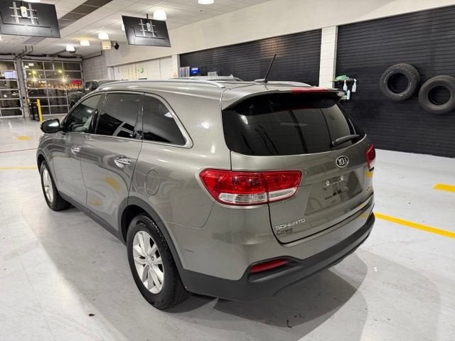 2017 Kia Sorento 2.4L LX