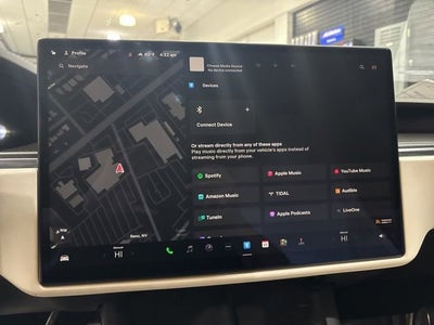 2022 Tesla Model S Plaid