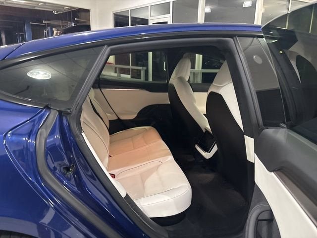 2022 Tesla Model S Plaid